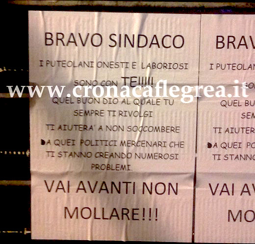 POZZUOLI-POLITICA/Manifesto anonimo affisso in città: “Sindaco non mollare ai politici mercenari”