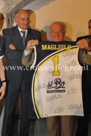 Il grande Dino Meneghin e l’ex cestista Magliulo alla presentazione della GMA Pozzuoli/ Le Foto