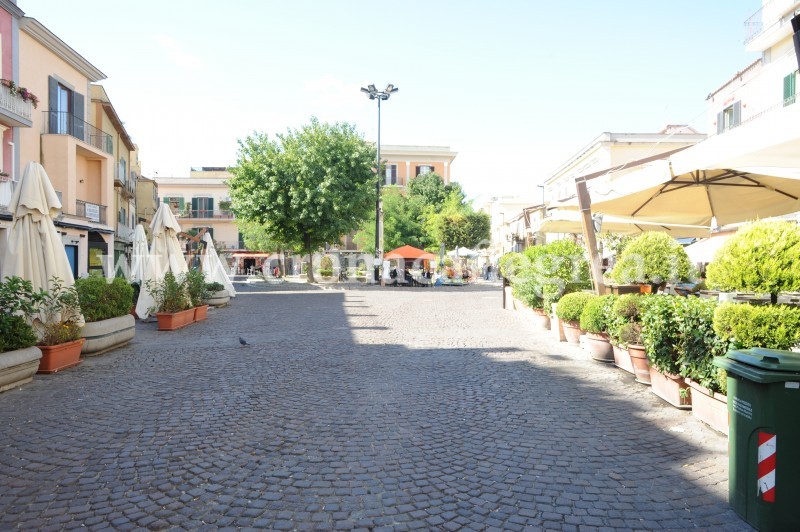 POZZUOLI/ Slittano di una settimana i lavori in piazza della Repubblica