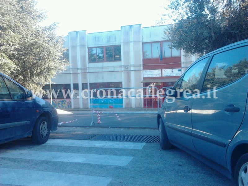 FOTONOTIZIA/ Media “Diaz”, la scuola rimasta senza cancello