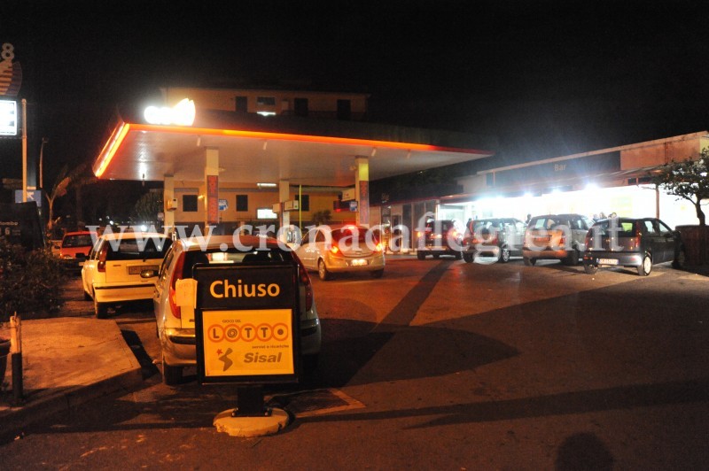 POZZUOLI – PROTESTA TIR/ Distributori di carburante chiusi, scarseggia il latte nei negozi