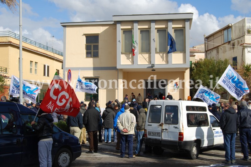 BACOLI/ Crisi “Cantieri di Baia”, scioperano i dipendenti. Il monito del Sindaco «Bisogna pagare gli stipendi e programmare il futuro»