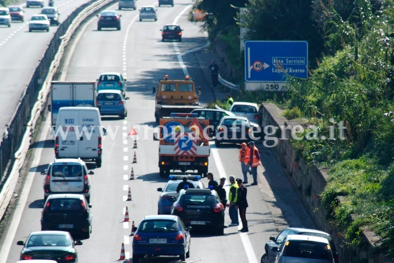 POZZUOLI/ Incidente lungo la Variante Anas