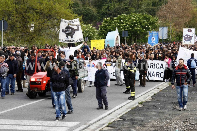 CASTAGNARO/ 2 maggio lutto cittadino flegreo. Il primo Comune ad indire la giornata è Quarto