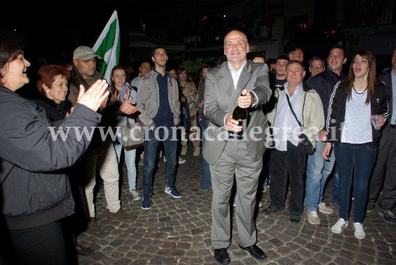 Vincenzo Figliolia stravince le elezioni «Sarò il sindaco di tutti» – LE FOTO