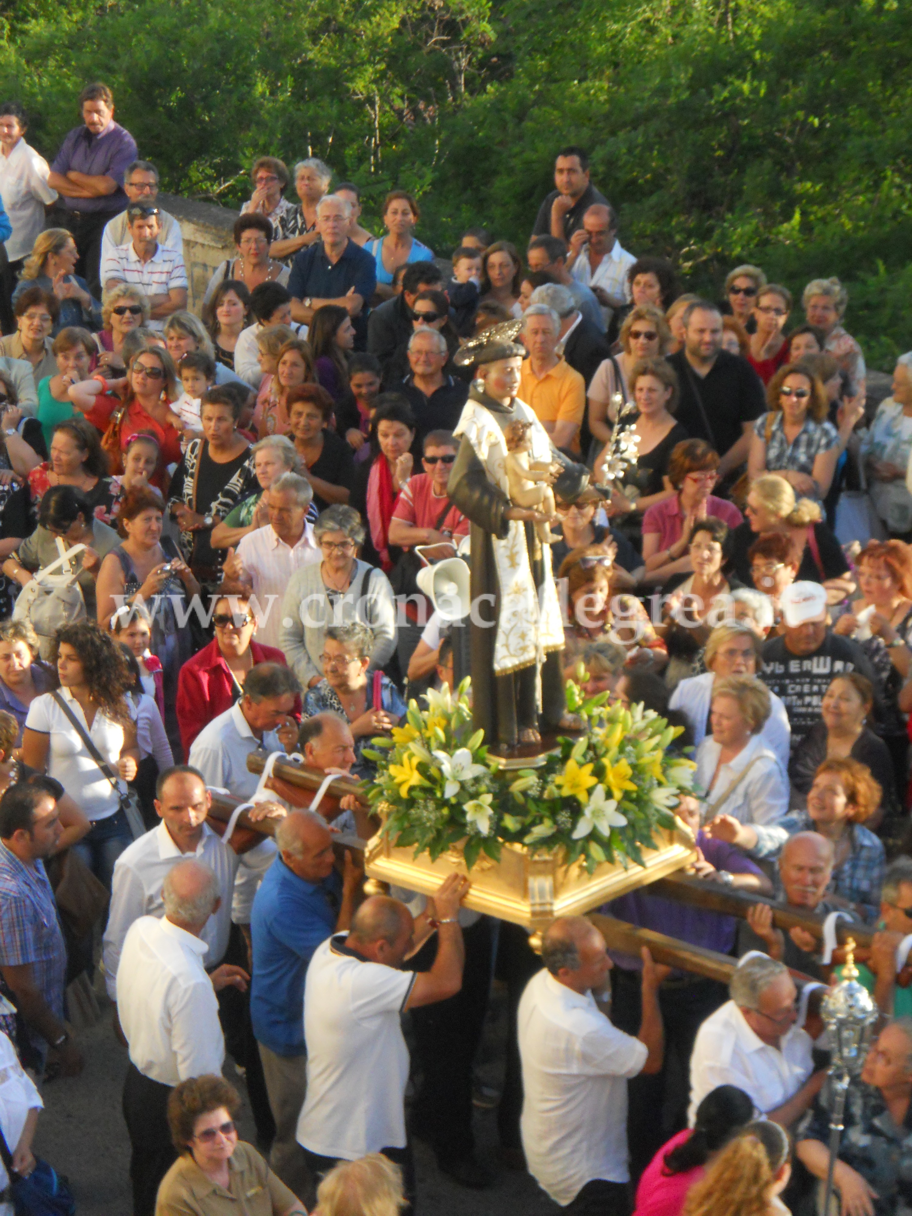 POZZUOLI/ Successo per la festa di Sant’Antonio – LE FOTO