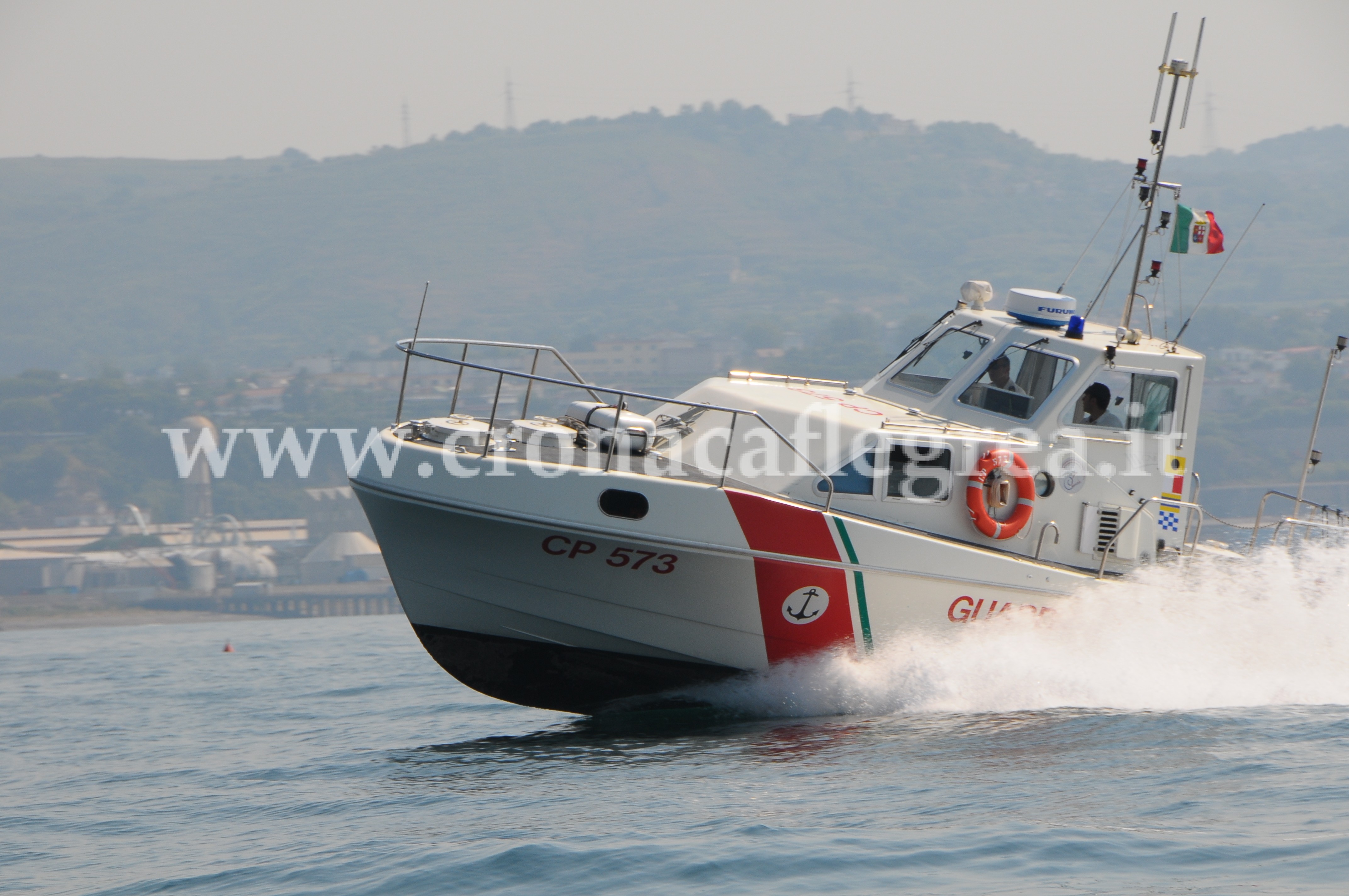 BACOLI/ Lezioni di “Mare sicuro” con gli uomini della Guardia Costiera