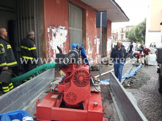 Vigili del Fuoco al lavoro da questa mattina a Pozzuoli