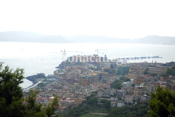 I nostri politici stanno uccidendo Pozzuoli