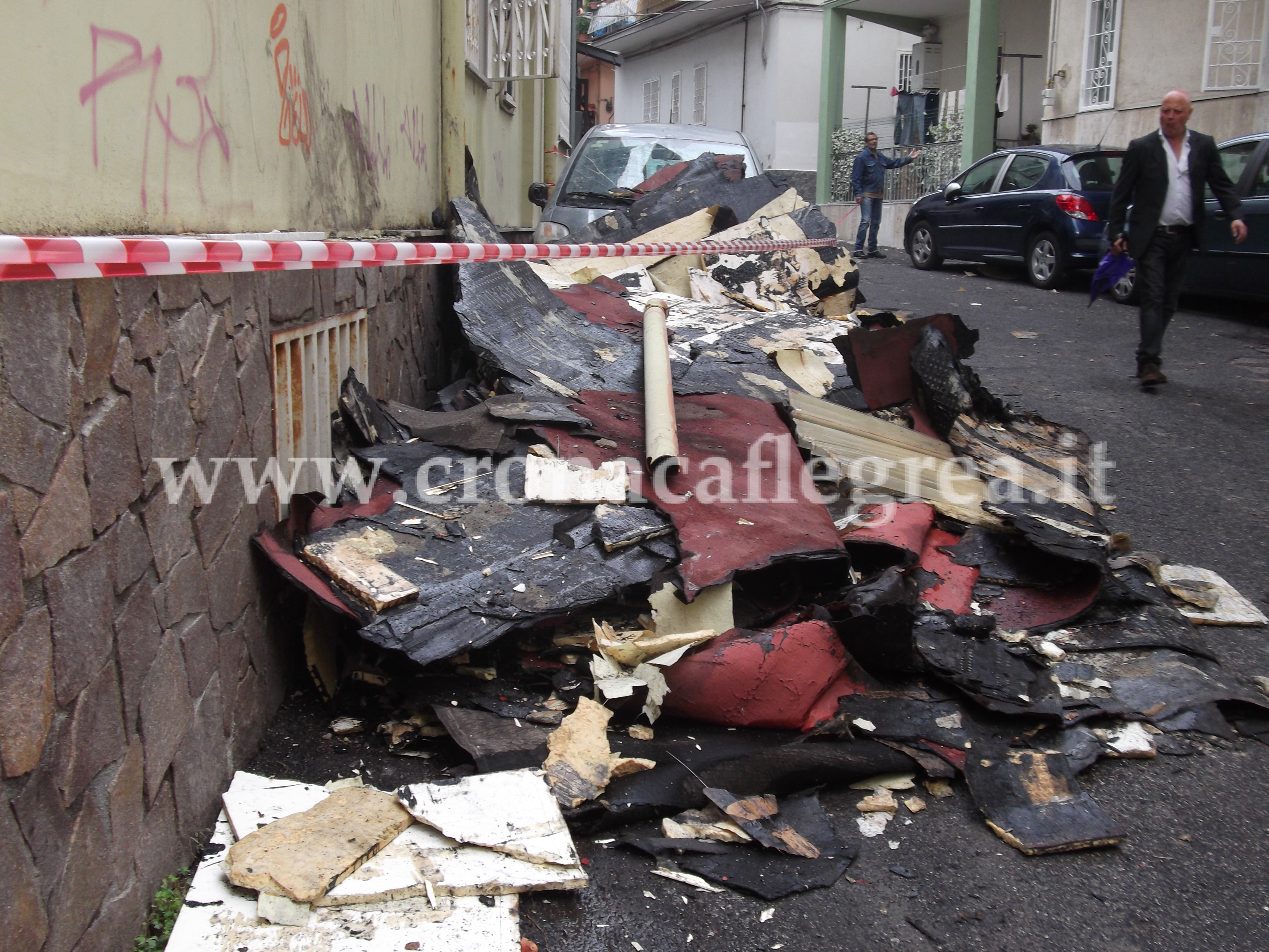 MALTEMPO/ In via Tranvai è finito giù di tutto! – LE FOTO