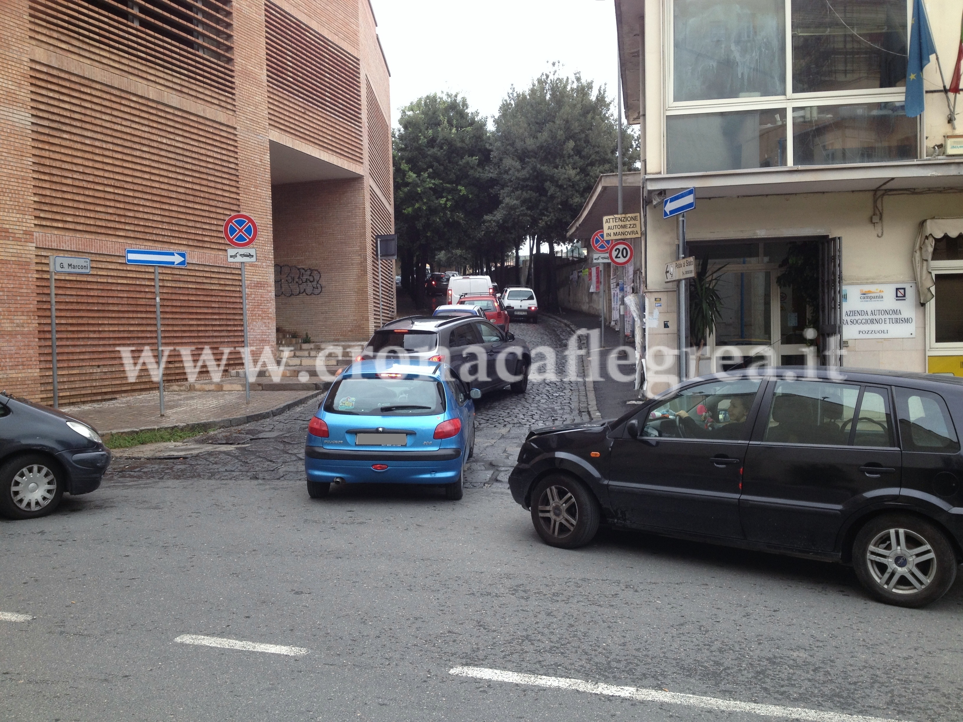 FOTONOTIZIA/ Piano traffico, caos e ingorghi in via Marconi e via Carlo Rosini