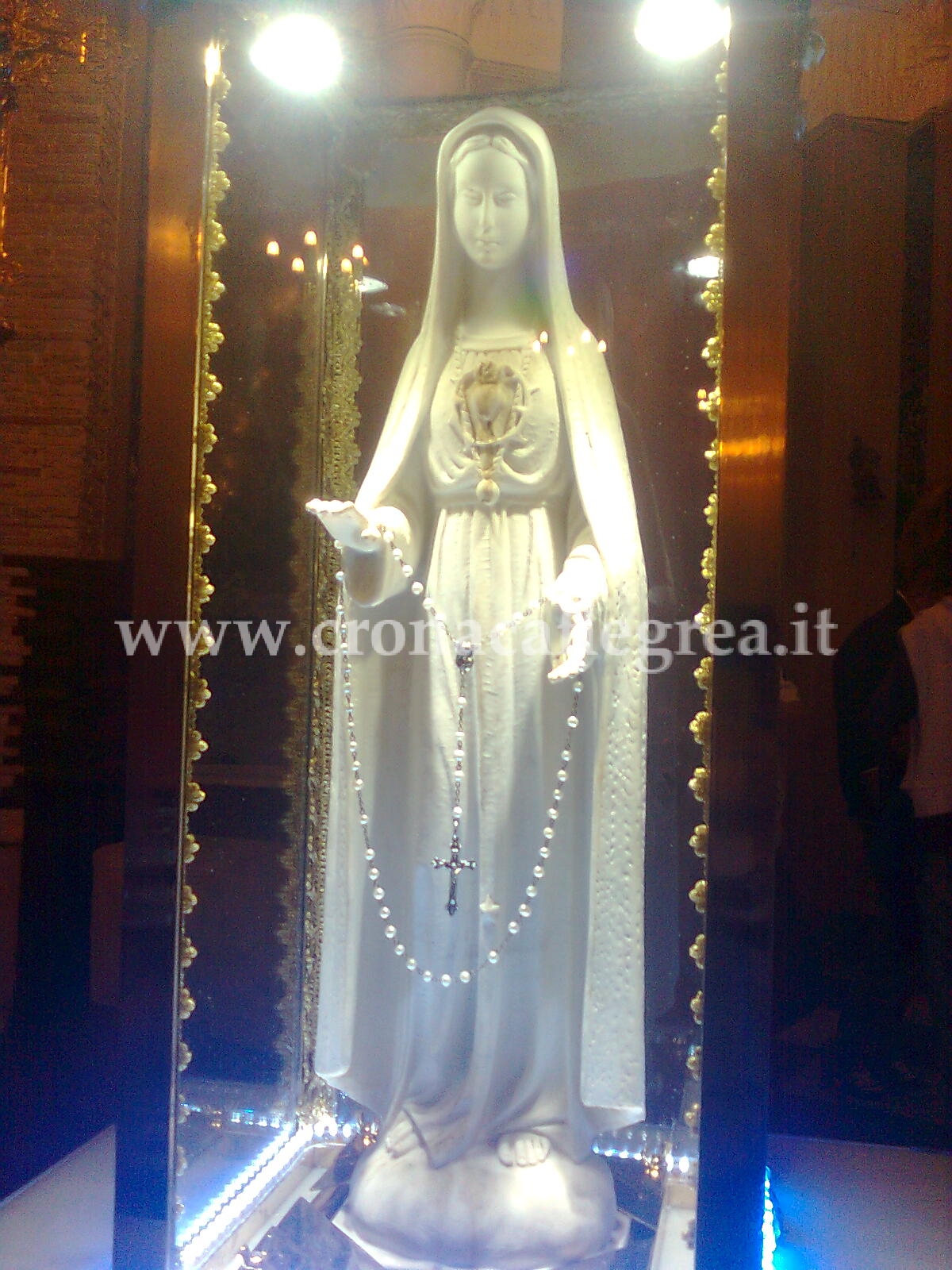 POZZUOLI/ Nella chiesa del “Sacro Cuore” la Madonna che lacrimò sangue