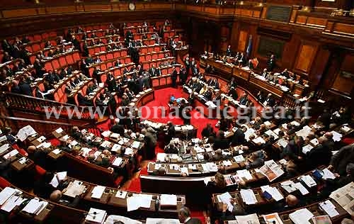 Sono indignato nel vedere due assessori del comune di Pozzuoli candidati al Parlamento. Ma il sindaco Figliolia cosa pensa di tutto ciò?