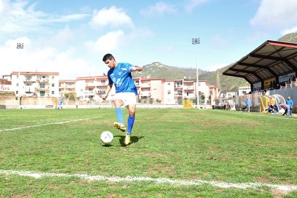 CALCIO/ Il Rione Terra a Melito per ripartire subito