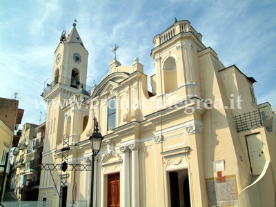 MONTE DI PROCIDA/ Sabato i funerali di Domenico Barone