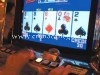 LA STORIA/ Spende la paga settimanale tra videopoker e droga. Poi ruba l’incasso e si pente