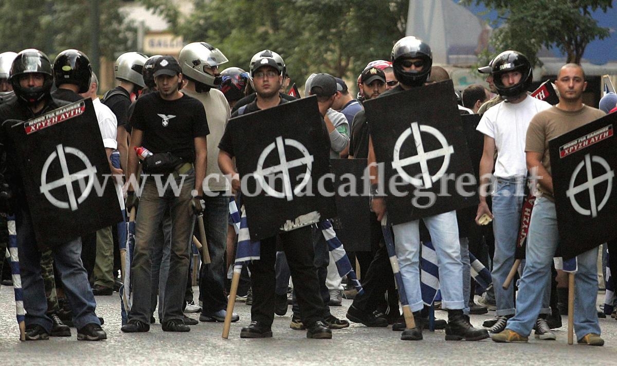 POZZUOLI/ “Alba Dorata”, sale la tensione: organizzato corteo Antifascista
