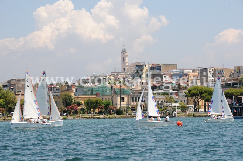 BACOLI/ Studenti in vela con la Marina Militare – LE FOTO