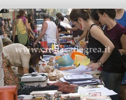 INIZIATIVE/ “Piccola notte bianca” e “Fiera del baratto” per combattere la crisi