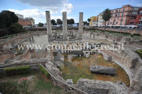 FOTONOTIZIA/ Il Tempio di Serapide di nuovo ricoperto da acqua e melma
