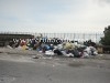 FOTONOTIZIA/ Pozzuoli, un’autentica discarica all’ingresso del cimitero