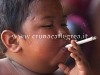 Bambino di tre anni fumava 40 sigarette al giorno, ora ha smesso ma è obeso