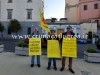 POZZUOLI/ “Amnistia, indulto e riforme”: protesta fuori al carcere femminile