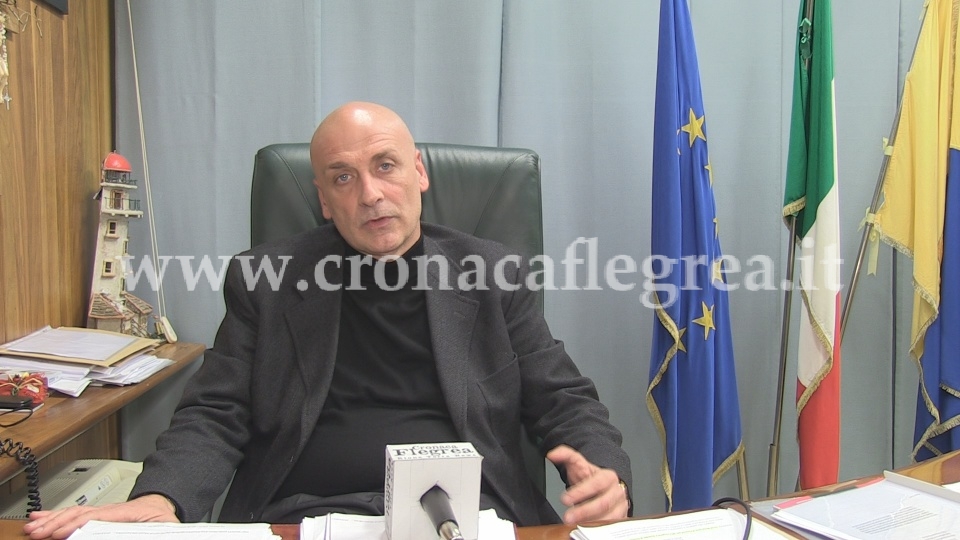 POZZUOLI/ Video messaggio di fine anno, il Sindaco parla alla città: «Apertura del Rione Terra, turismo e un nuovo modello di sviluppo economico» – GUARDA