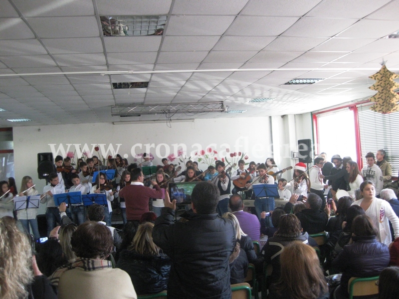 POZZUOLI/ Scuola, solidarietà e musica per l’Open day alla Rodari di Monterusciello – LE FOTO