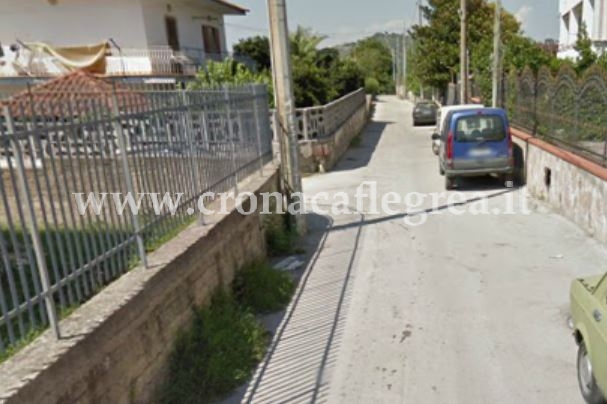 POZZUOLI/ Assalto in villa in pieno giorno, presi tre rapinatori. Uno tenta la fuga con un taxi – LE FOTO DEI MALVIVENTI