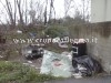 POZZUOLI/ Spunta una mini discarica in Via Monterusciello – LE FOTO