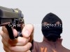 Armati di pistola rapinano una donna di 132 euro, arrestati 20enni