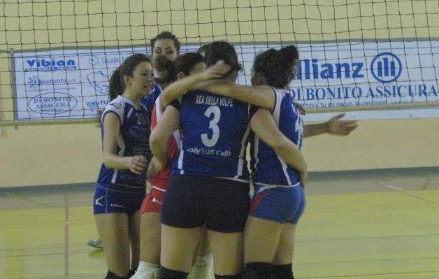 PALLAVOLO FEMMINILE/ Rione Terra Volley: il sogno D continua
