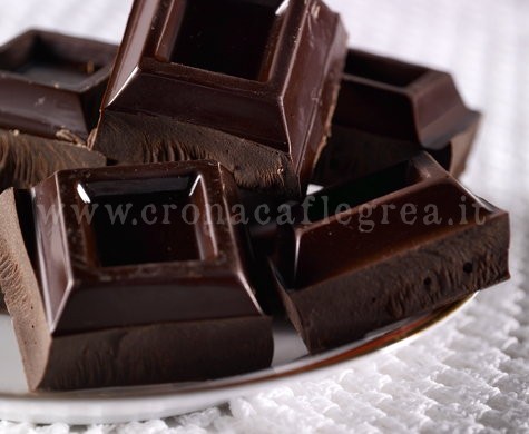 DIETOLOGIA/ Con il cioccolato fondente in forma anche dopo Pasqua