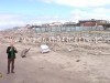 POZZUOLI/ Dopo la denuncia di “Striscia la Notizia” il comune chiede di pulire la spiaggia di Licola