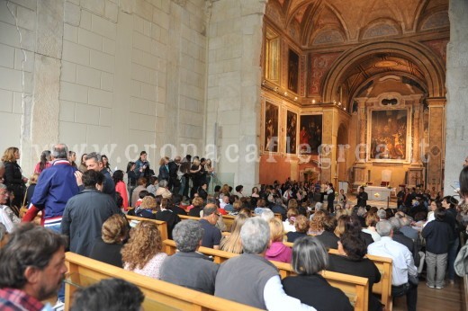 La cattedrale affollata dai fedeli