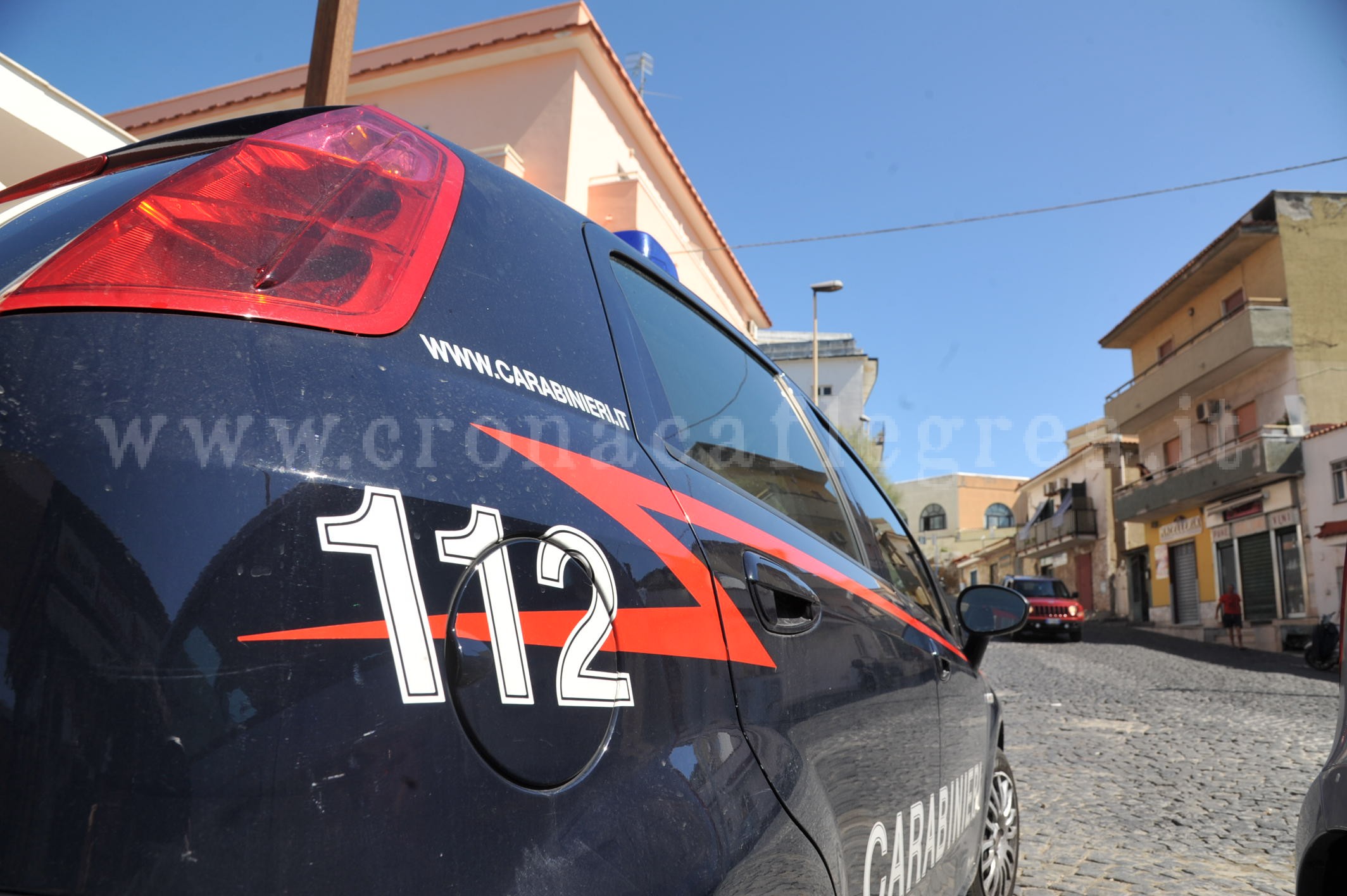 POZZUOLI/ Tentano di rubare auto nel centro storico, in tre finiscono in manette