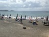 POZZUOLI/ Il Comune offre docce e servizi ai bagnanti della spiaggia libera di Lucrino