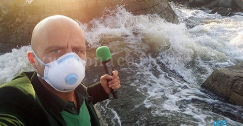 POZZUOLI/ Il depuratore di Cuma a Striscia la Notizia, lo annuncia il selfie di Luca Abete