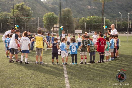 I piccoli della scuola scuola calcio Real Pozzuoli