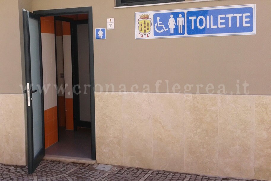 POZZUOLI/ Disabile trova i bagni pubblici chiusi, LSU nei guai