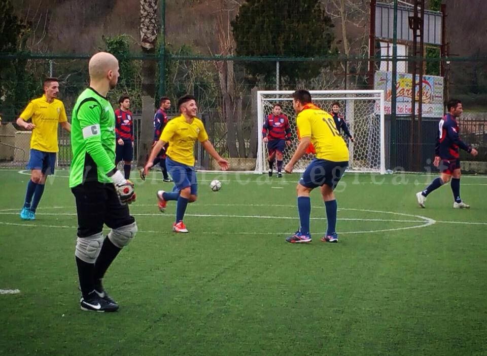 CALCIO A 5/ Il Real Pozzuoli sbanca Aversa, ma la gara è sospesa prima della fine