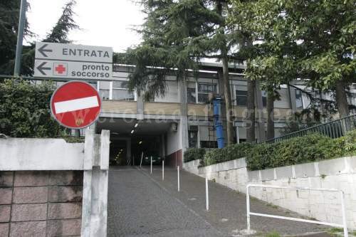 BAGNOLI/ Voleva parcheggiare in area per disabili e aggredì la guardia Giurata, arrestato