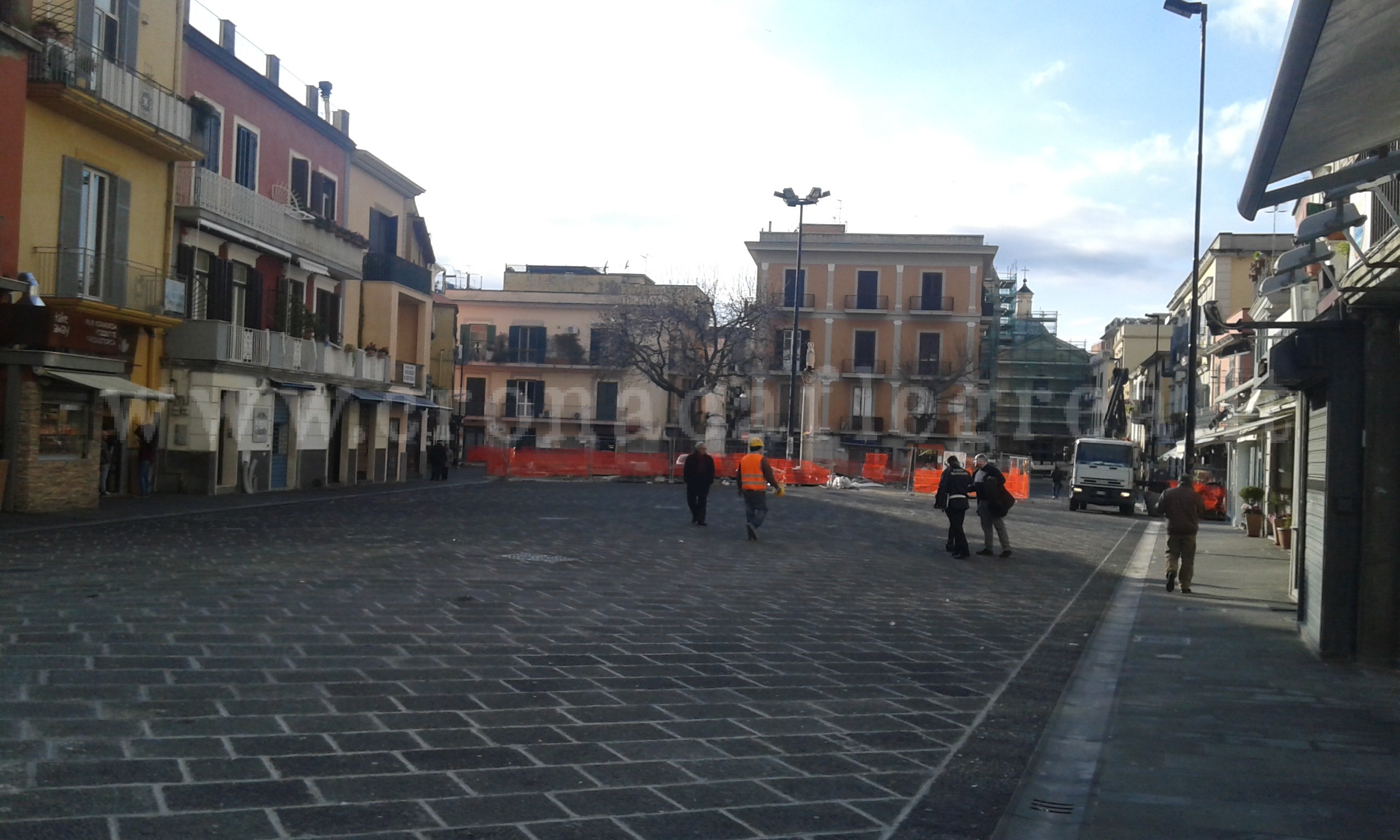 POZZUOLI/ “Piano dehors”, commercianti contro l’Amministrazione: «Nessun coinvolgimento»