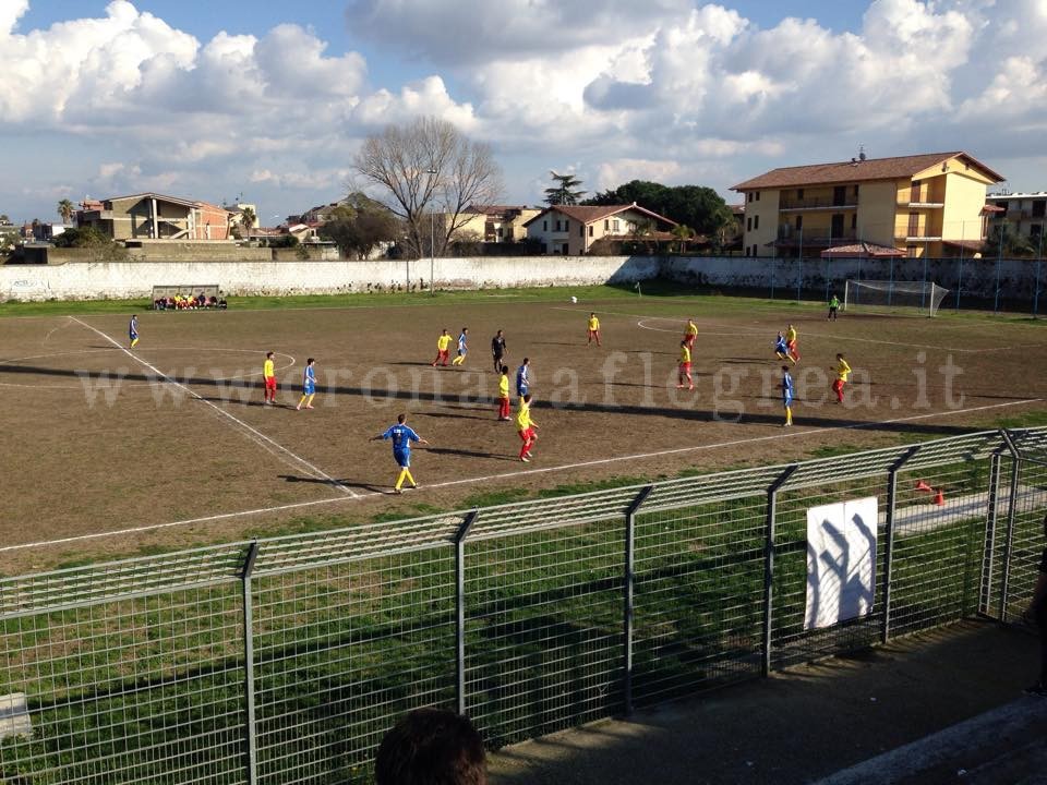 CALCIO/ Il Rione Terra sbanca Parete e fa tre passi verso la salvezza