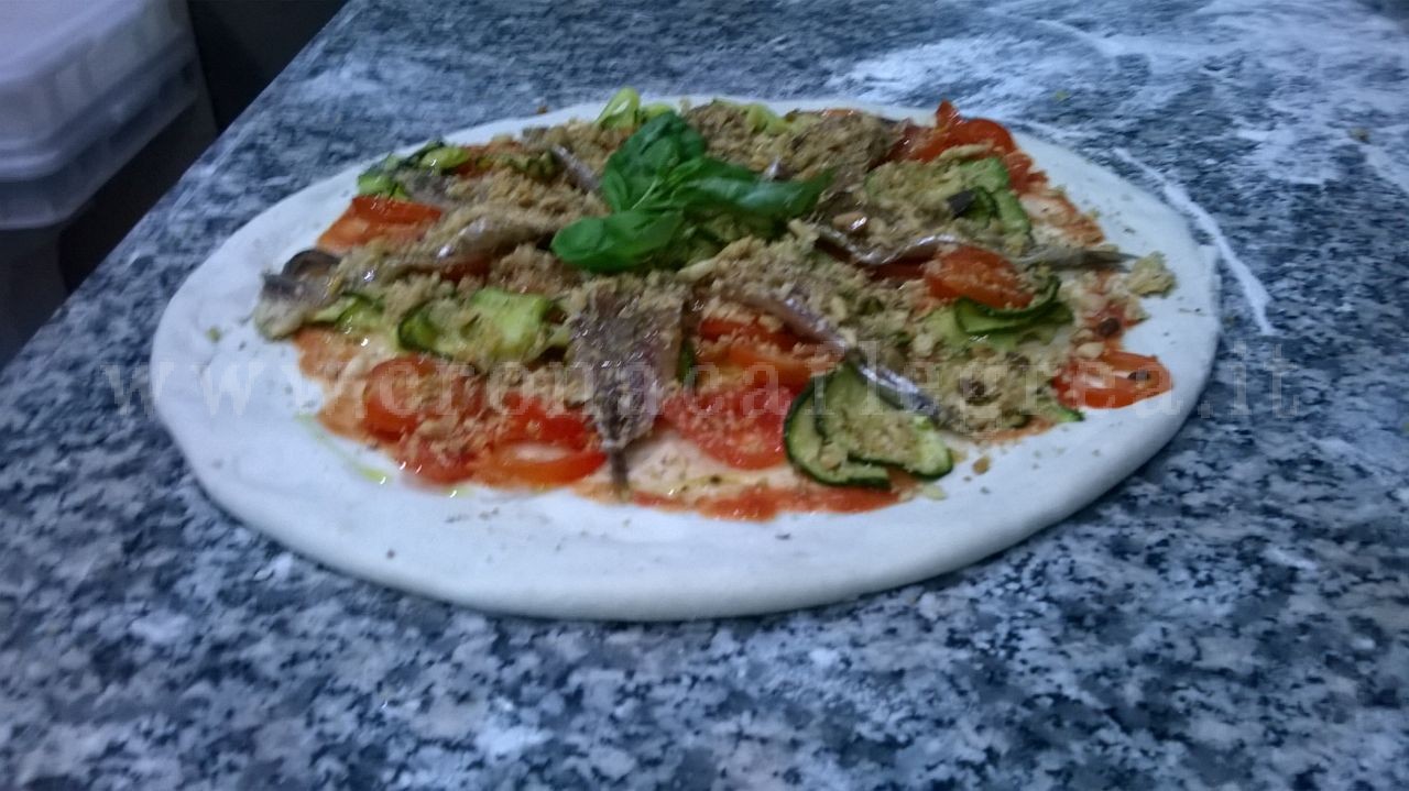 CURIOSITA’/ E’ nata la pizza “Cronaca Flegrea” – LE FOTO