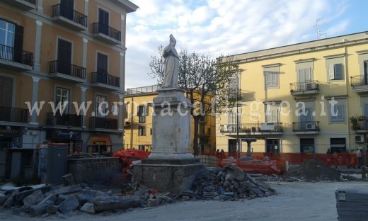 La statua dovrebbe cambiare sede