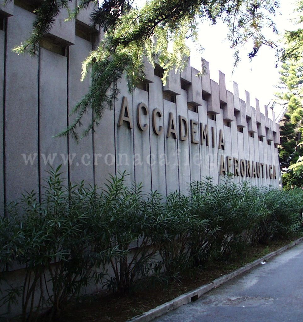 POZZUOLI/ All’Accademia Aeronautica il corso di giornalismo aerospaziale