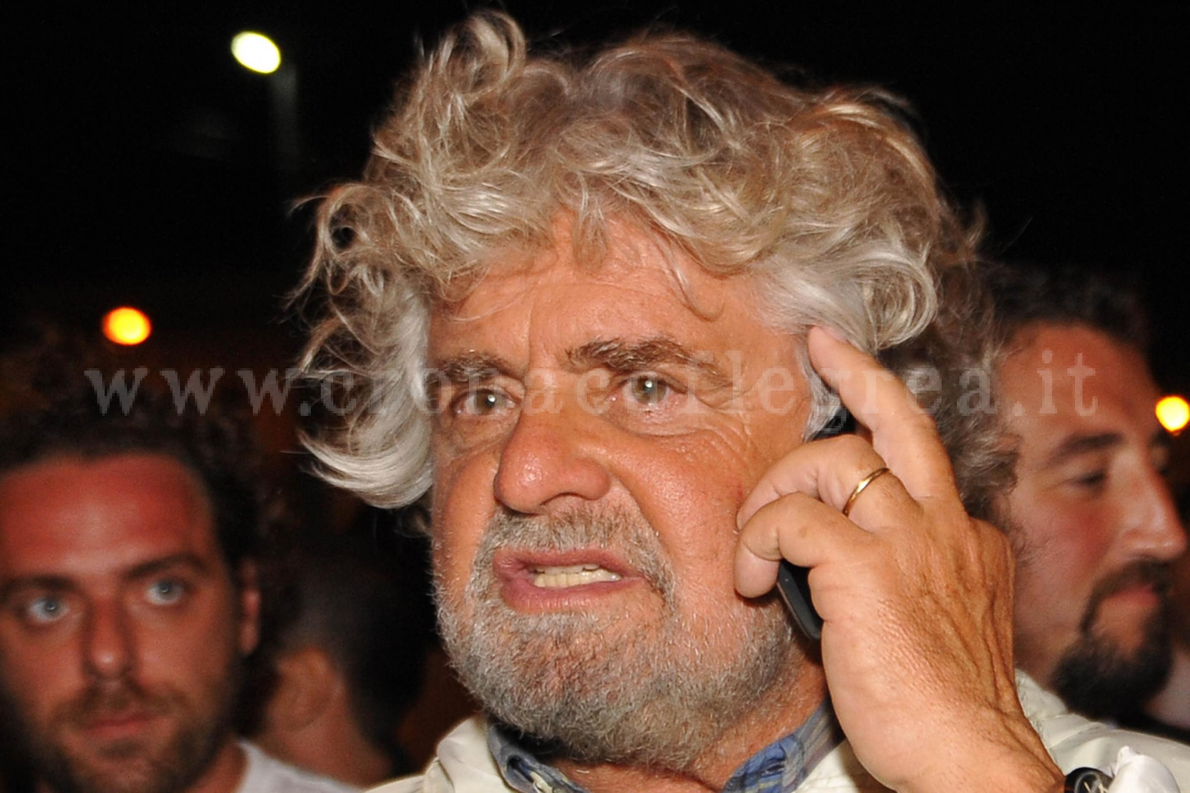 QUARTO/ Beppe Grillo telefona a Rosa Capuozzo: «Ti cercavo da 2 giorni!»