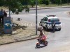 FOTONOTIZIA/ Rione Toiano, bimbi senza casco in mini moto e i vigili non fanno nulla